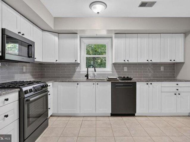 House for sale in Stonegate, Mount Laurel Township