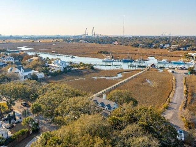 House for sale in Mount Pleasant, South Carolina