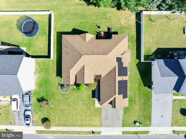 House for sale in Weathervane Farms, East Greenwich Township