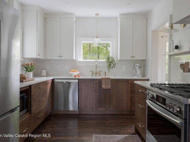 House for sale in Bearsville, New York