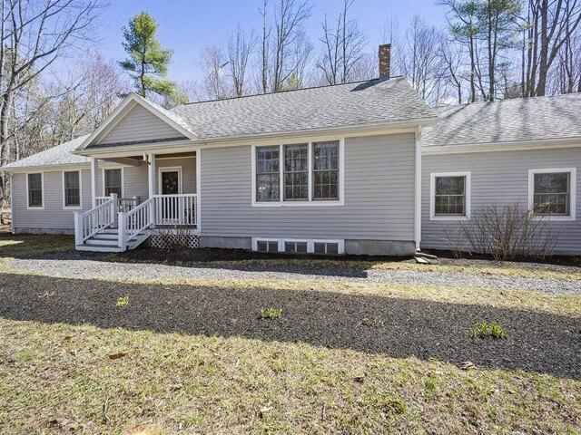 House for sale in Mount Vernon, Maine