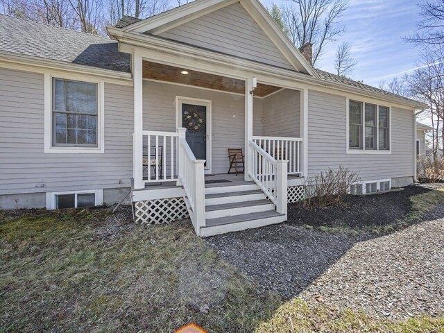 House for sale in Mount Vernon, Maine
