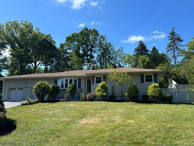 House for sale in Mountainside, New Jersey