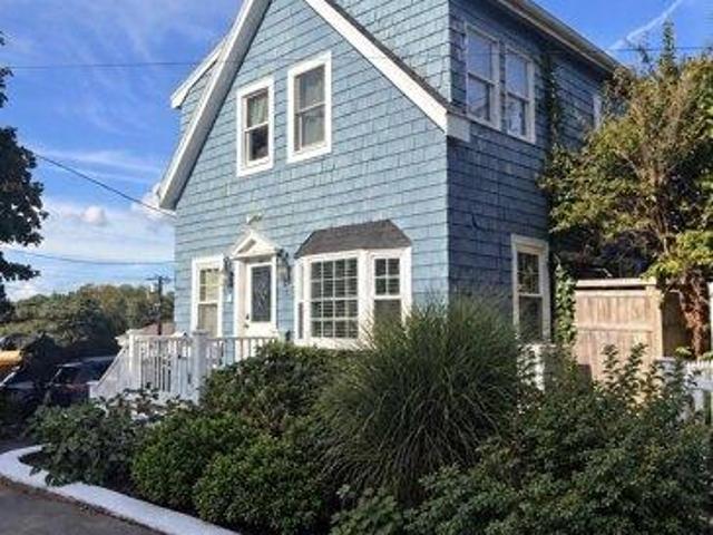 House for sale in Nahant, Essex County