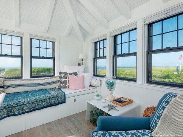 House for sale in Smith's Point, Nantucket