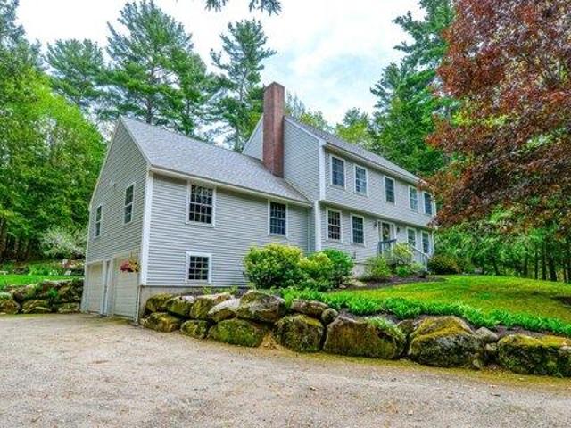 House for sale in Naples, Maine