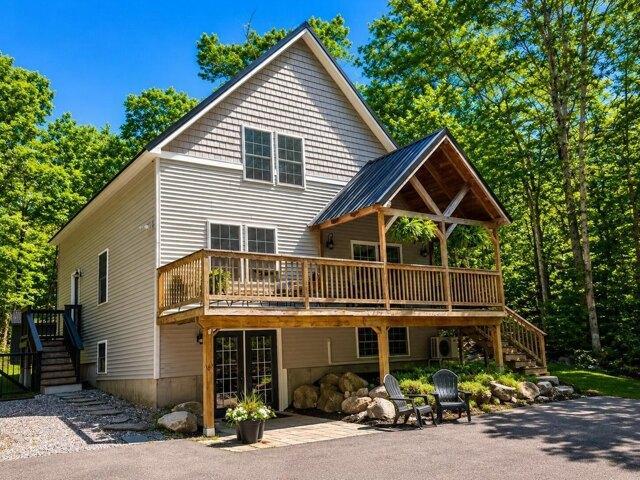 House for sale in Naples, Maine