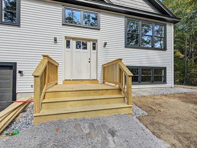 House for sale in Naples, Cumberland County