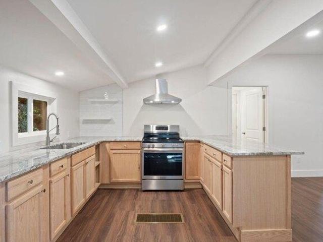 House for sale in Naples, Cumberland County