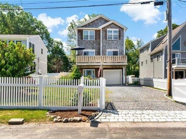 House for sale in Narragansett, Rhode Island