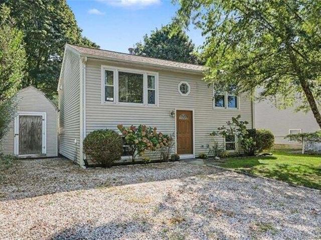 House for sale in Bridgetown, Narragansett