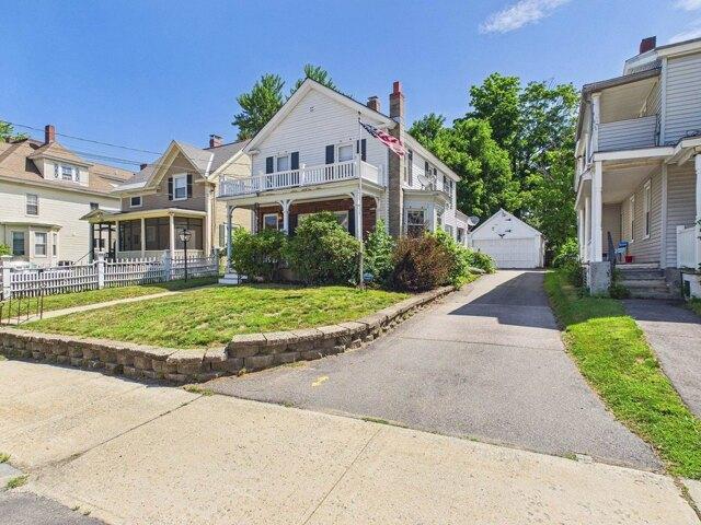 House for sale in New Hampshire