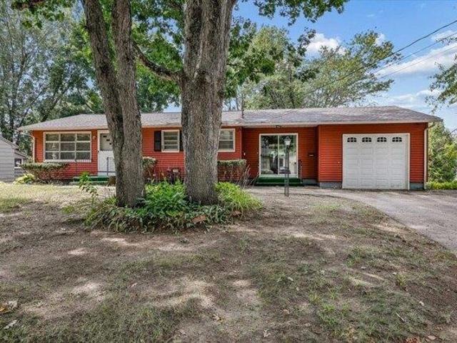 House for sale in New Hampshire