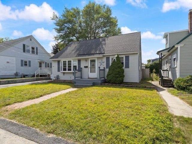 House for sale in New Hampshire