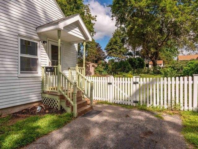 House for sale in New Hampshire