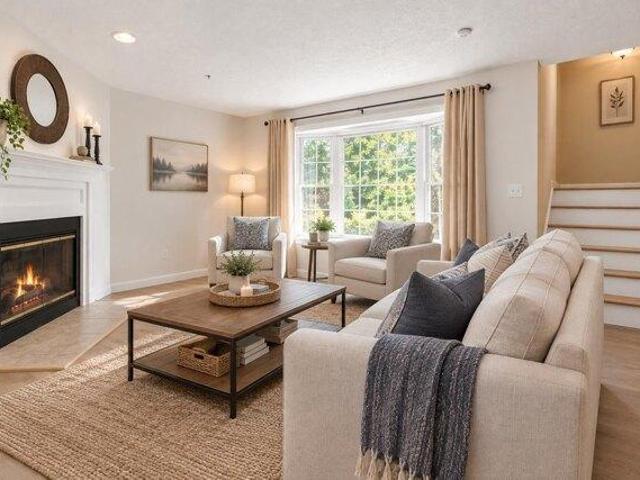 House for sale in Ward 9, Nashua