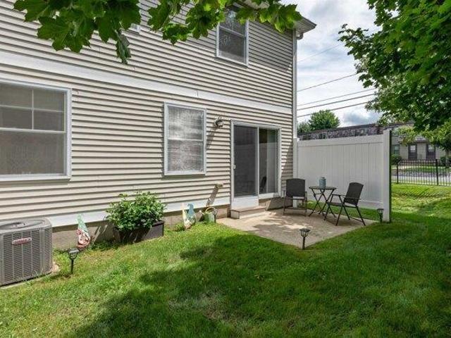 House for sale in Ward 2, Nashua