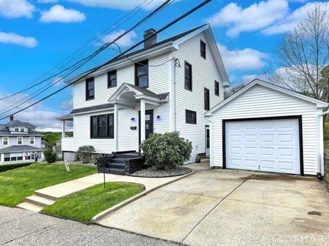 House for sale in Naugatuck, Connecticut