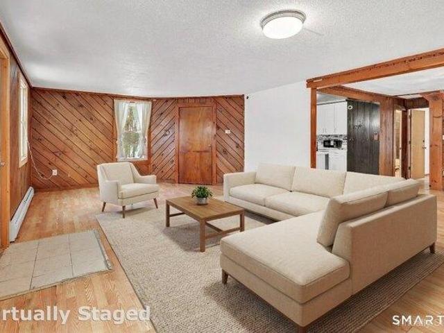 House for sale in Naugatuck, Connecticut