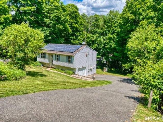 House for sale in Naugatuck, Connecticut