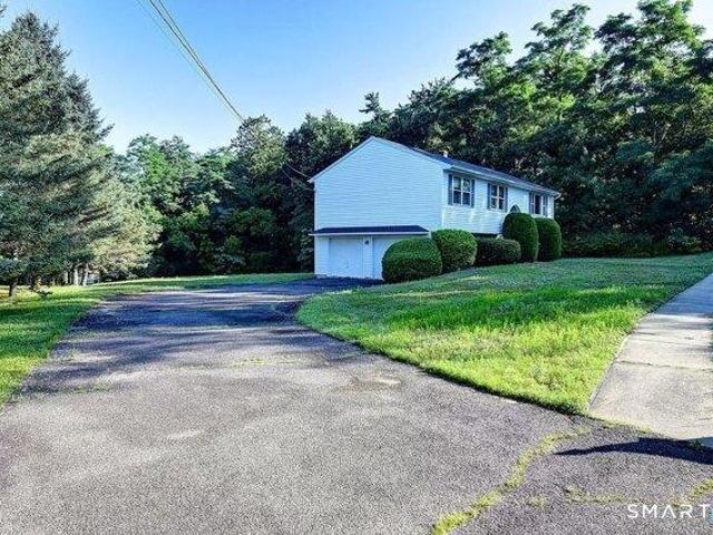 House for sale in Naugatuck, Connecticut
