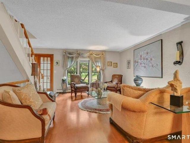 House for sale in Naugatuck, Connecticut