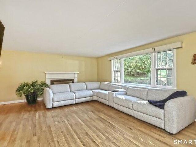 House for sale in Naugatuck, Connecticut