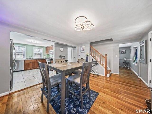 House for sale in Glen Ridge, Naugatuck