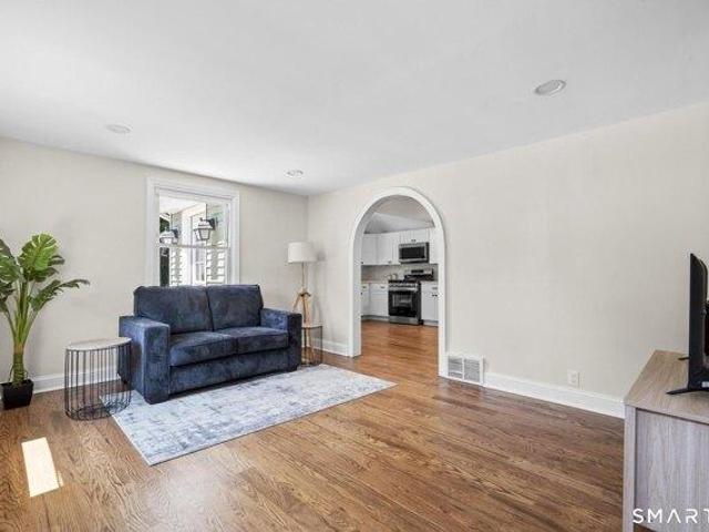 House for sale in Naugatuck, Connecticut