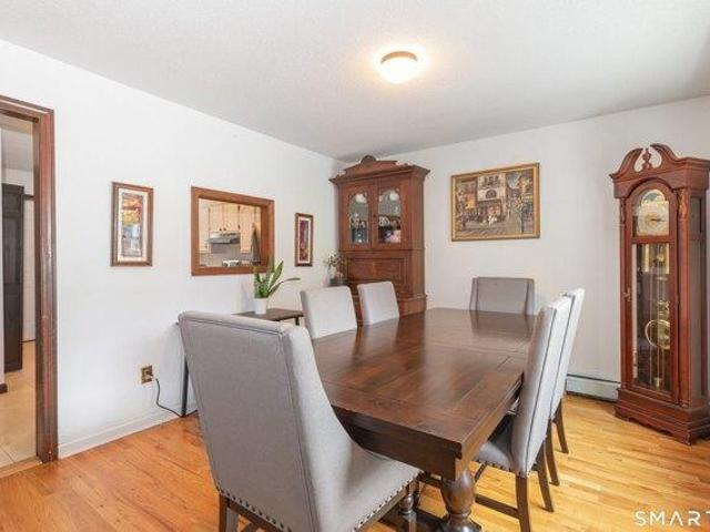House for sale in Naugatuck, Connecticut