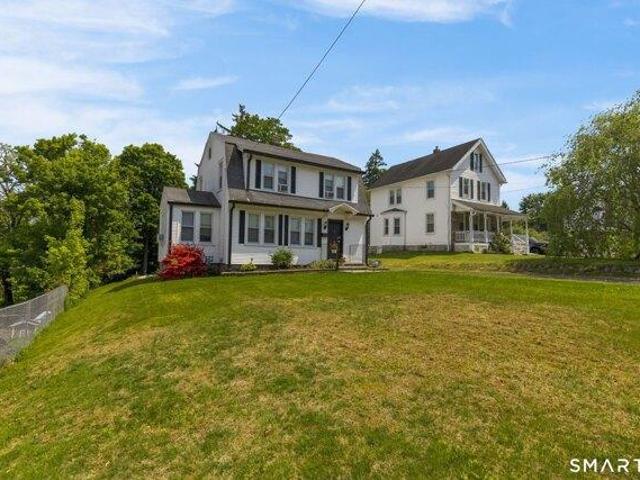 House for sale in Naugatuck, Naugatuck Valley Planning Region