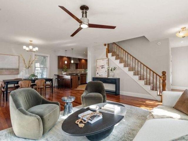 House for sale in Eliot Triangle, Needham