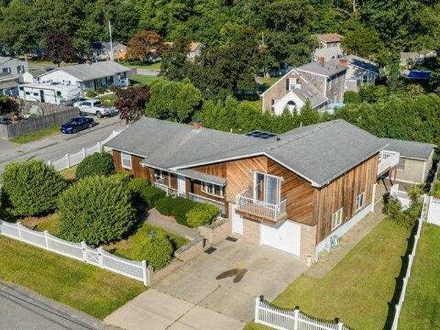 House for sale in Bristol, Massachusetts