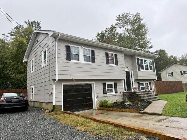House for sale in Westgate Park, New Bedford