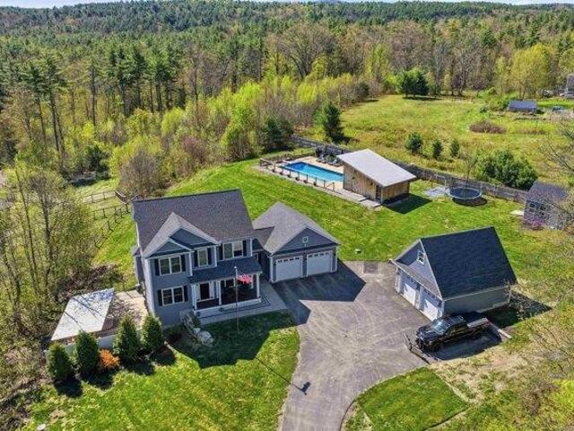 House for sale in New Hampshire