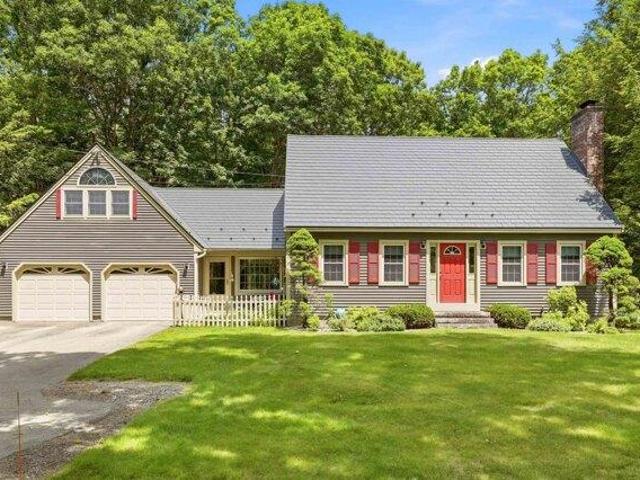 House for sale in New Hampshire