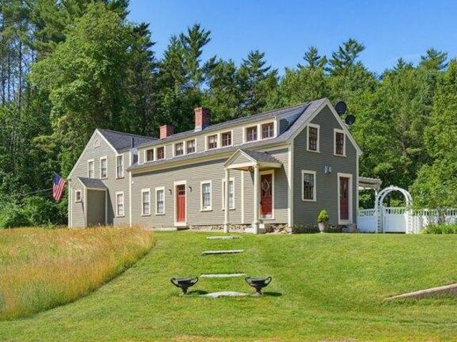 House for sale in New Hampshire