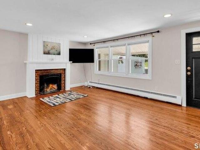House for sale in New Britain, Connecticut