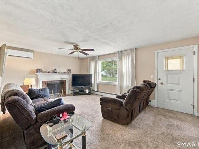 House for sale in Barrio Latino, New Britain
