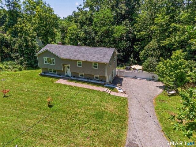 House for sale in New Fairfield, Connecticut