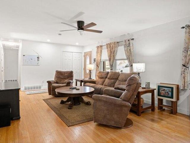 House for sale in New Fairfield, Connecticut