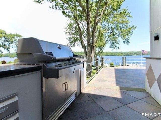 House for sale in New Fairfield, Connecticut
