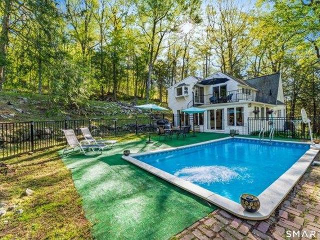 House for sale in New Fairfield, Connecticut
