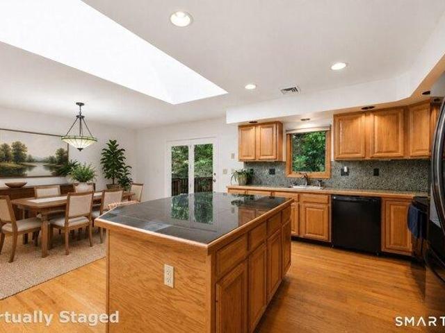 House for sale in Bigelow Corners, New Fairfield