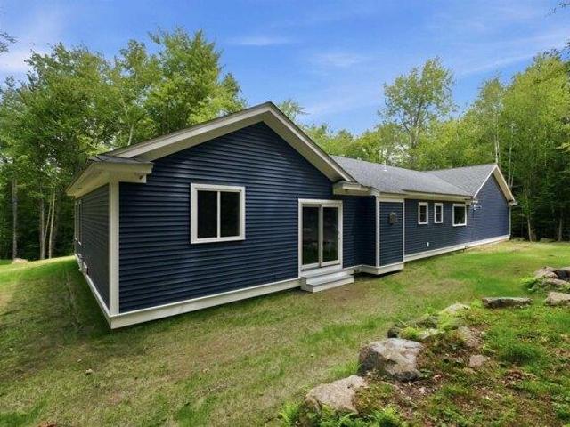 House for sale in New Hampton, Belknap County