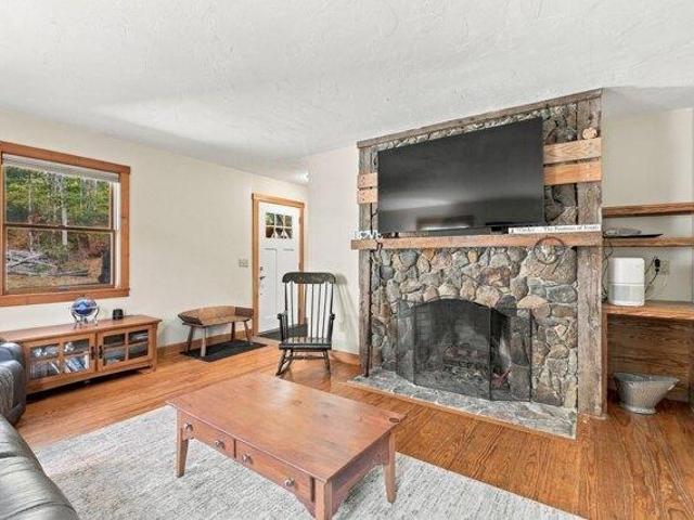 House for sale in New Hampton, Belknap County