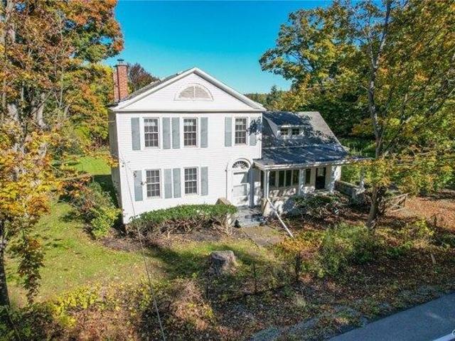 House for sale in Oneida, New York