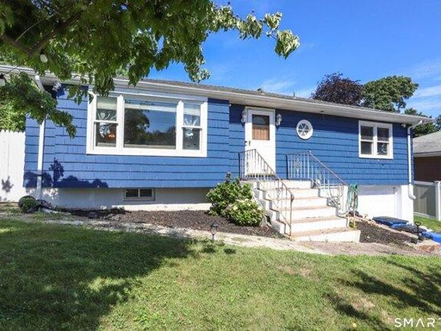 House for sale in Fair Haven Heights, New Haven