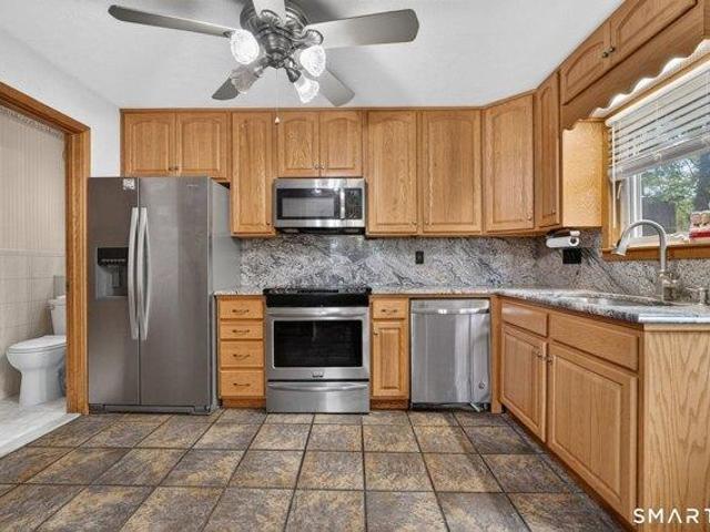 House for sale in New Haven, South Central Connecticut Planning Region