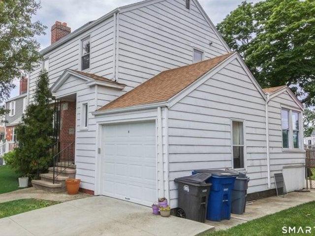 House for sale in Morris Cove, New Haven